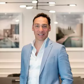 Stewart Cartman, Dollard des Ormeaux, Real Estate Agent